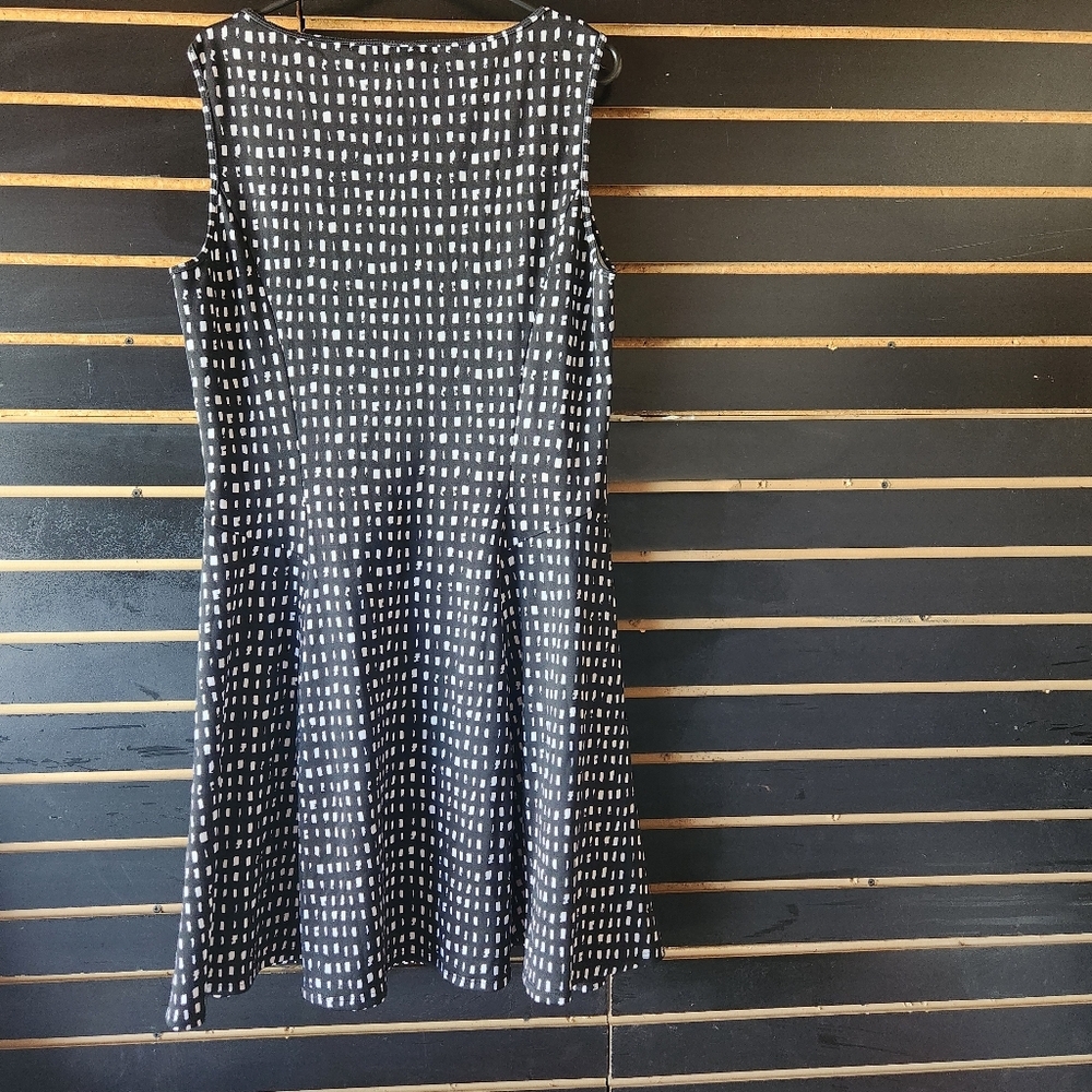 New York & Company Black and White Patterned Midi Dress Size XL - Picture 4 of 6